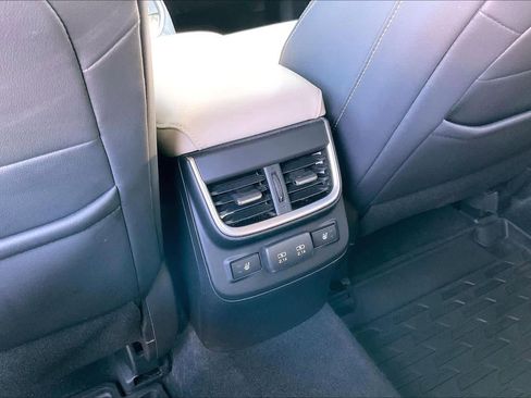 Used 2020 Subaru Outback Limited XT image 36