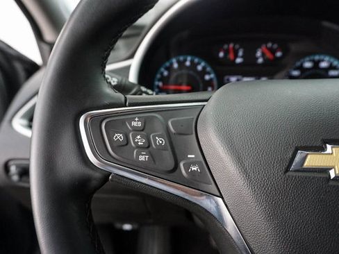 Used 2025 Chevrolet Malibu RS image 19