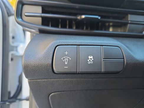 New 2026 Hyundai Elantra Sport image 25