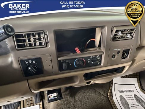 Used 1999 Ford F250 XLT image 11