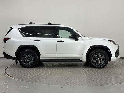 Certified 2025 Lexus LX 700h Overtrail AWD/4WD image 8