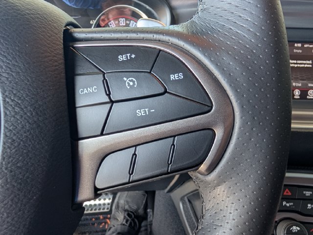 Used 2019 Dodge Challenger R/T w/ Cold Weather Group RWD image 17