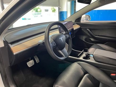 Used 2020 Tesla Model 3 Performance AWD/4WD image 22