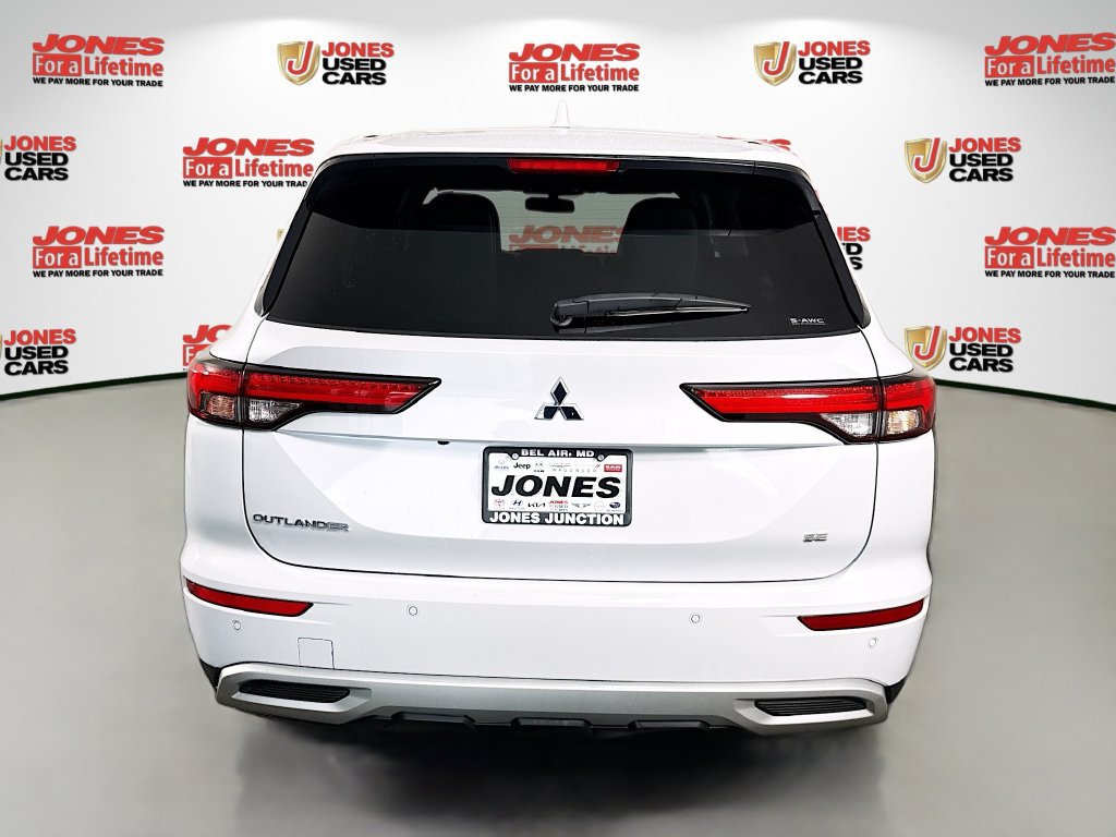 Used 2024 Mitsubishi Outlander SE Black Edition AWD/4WD image 15