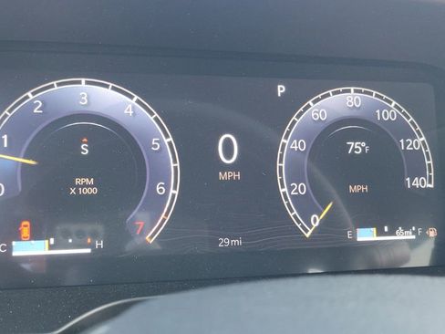 New 2025 Jeep Grand Cherokee L Limited w/ Black Appearance Package image 24