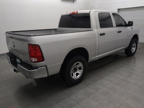 Used 2015 RAM 1500 Express AWD/4WD image 10