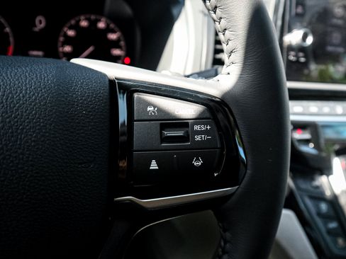 New 2026 Honda Odyssey Touring image 19