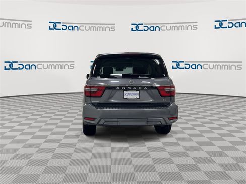 Used 2023 Nissan Armada SL w/ Captain's Chairs Package image 7