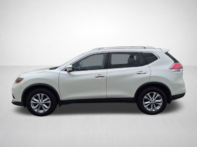 Used 2016 Nissan Rogue SV w/ SV Premium Package AWD/4WD image 7