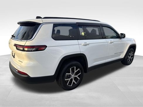 Used 2025 Jeep Grand Cherokee L Limited w/ Trailer Tow Package image 7