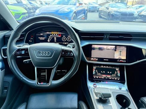 Used 2021 Audi RS 6 w/ Black Optic Package AWD/4WD image 21