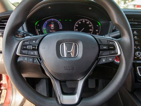 Used 2019 Honda Insight EX image 17