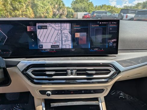Used 2023 BMW 330i xDrive Sedan w/ Premium Package AWD/4WD image 25