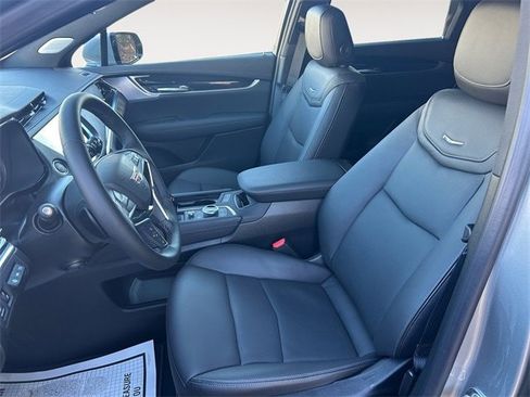 New 2026 Cadillac XT5 Premium Luxury w/ Driver Assist Package image 9
