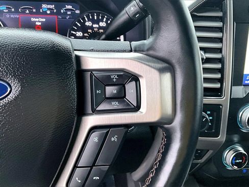 Used 2021 Ford F350 Platinum image 20