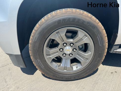 Used 2019 Chevrolet Tahoe LS AWD/4WD image 9