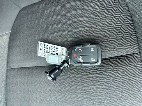 Used 2023 GMC Sierra 2500 SLE w/ SLE Value Package; image 6