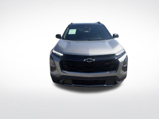 Used 2025 Chevrolet Equinox RS w/ Convenience Package III FWD image 2