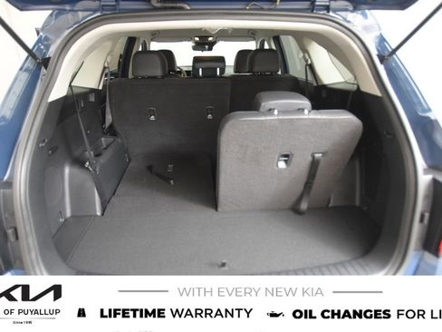 New 2025 Kia Sorento S image 19