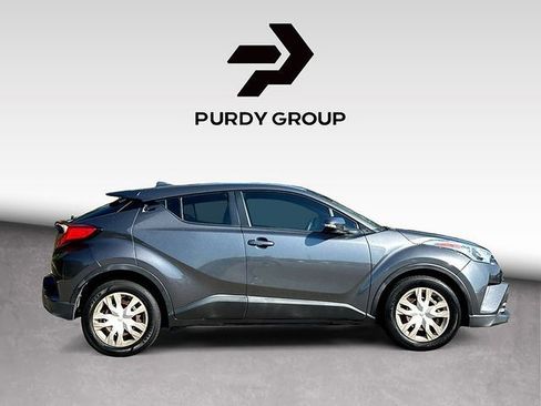 Used 2019 Toyota C-HR LE FWD image 9