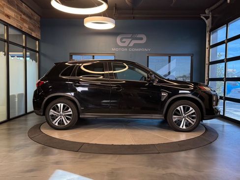 Used 2020 Mitsubishi Outlander Sport ES AWD/4WD image 2