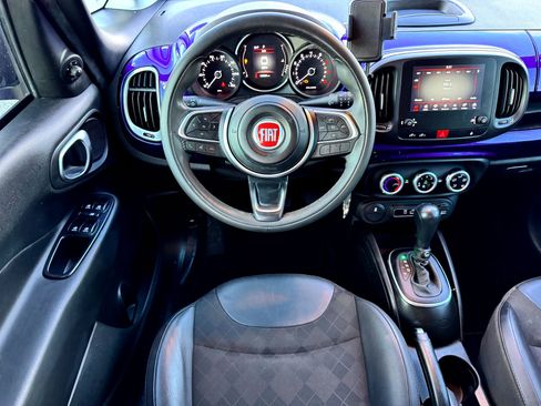 Used 2020 FIAT 500L Pop image 19