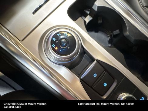 Used 2024 Ford Explorer XLT w/ Equipment Group 202A image 24