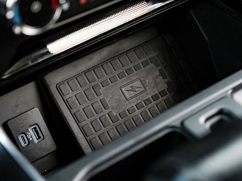 Used 2022 Ford F150 Raptor w/ Equipment Group 801A High image 25