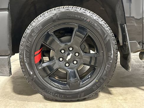 Used 2018 Chevrolet Silverado 1500 LTZ Z71 w/ Redline Edition image 27