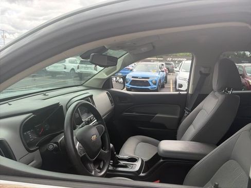 Used 2018 Chevrolet Colorado W/T w/ WT Convenience Package AWD/4WD image 9