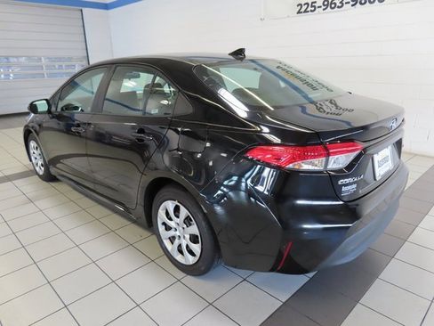 Used 2024 Toyota Corolla LE image 11
