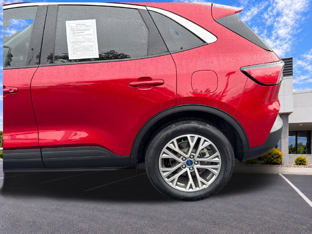 Certified 2022 Ford Escape SEL AWD/4WD image 35