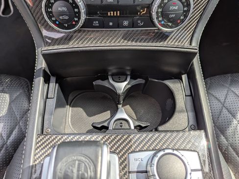 Used 2016 Mercedes-Benz SL 63 AMG image 29