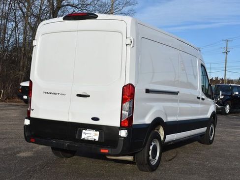 Used 2023 Ford Transit 250 Medium Roof w/ Load Area Protection Package image 4