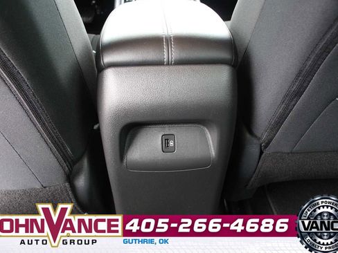 Used 2025 Nissan Sentra SV FWD image 23