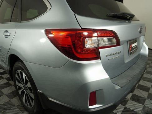Used 2016 Subaru Outback 2.5i Limited image 12
