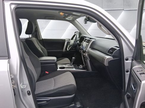 Used 2022 Toyota 4Runner SR5 image 16