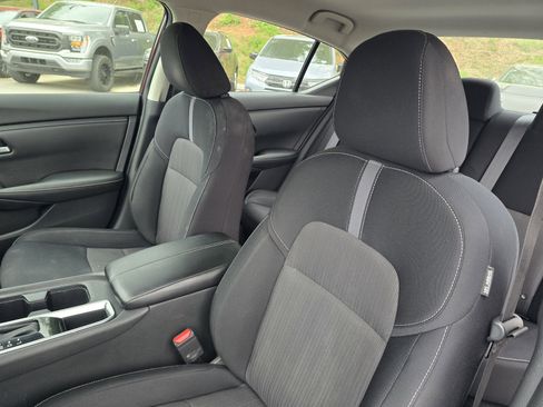 Used 2021 Nissan Sentra SV image 12