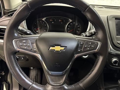 Used 2021 Chevrolet Equinox LT AWD/4WD image 23