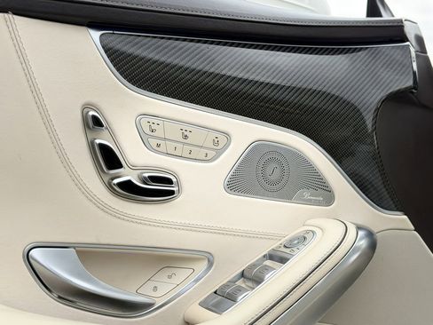 Used 2015 Mercedes-Benz S 63 AMG 4MATIC Coupe image 23