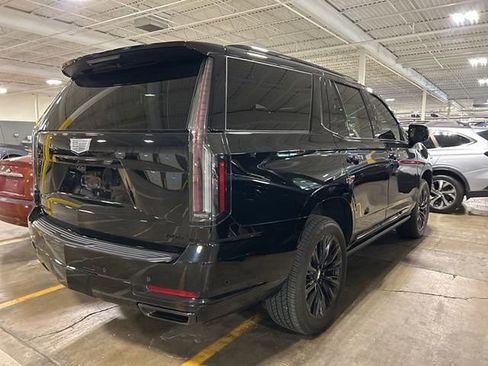 Used 2025 Cadillac Escalade Sport w/ LPO, ONYX Package AWD/4WD image 2