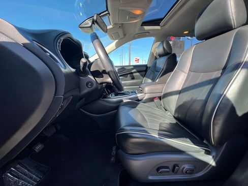 Used 2020 INFINITI QX60 Luxe w/ Essential Package image 16