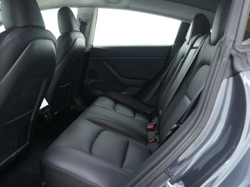 Used 2023 Tesla Model 3 Performance image 12