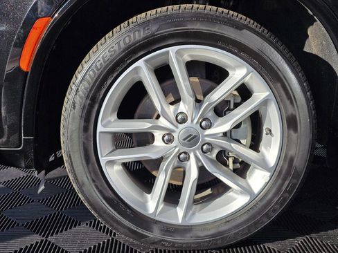 Used 2024 Dodge Durango GT image 12