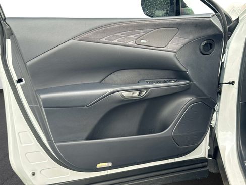 Certified 2024 Lexus RX 450h AWD w/ Convenience Package image 19
