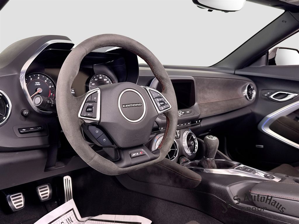 Used 2023 Chevrolet Camaro ZL1 RWD image 9