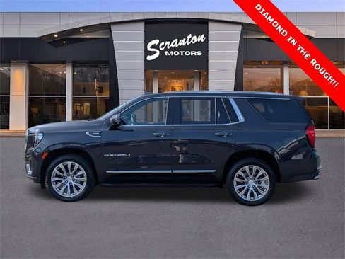 Used 2024 GMC Yukon Denali image 2