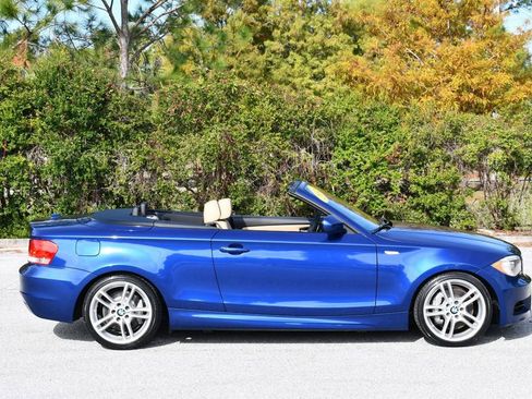 Used 2013 BMW 135i Convertible image 39