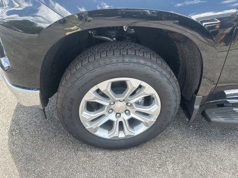 New 2025 Chevrolet Silverado 1500 LTZ w/ Technology Package image 10