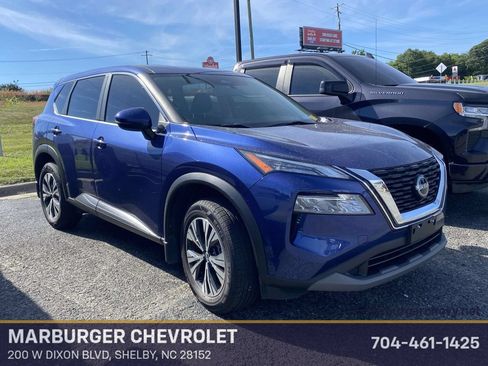 Used 2023 Nissan Rogue SV AWD/4WD image 1